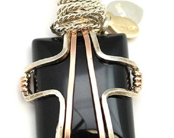 Black Onyx Wire Wrap Pendant