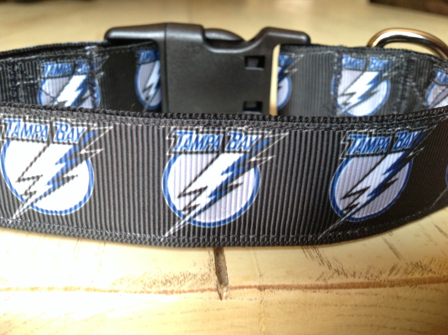 1 Inch Wide Custom Made Adjustable Tampa Bay Lightning Dog