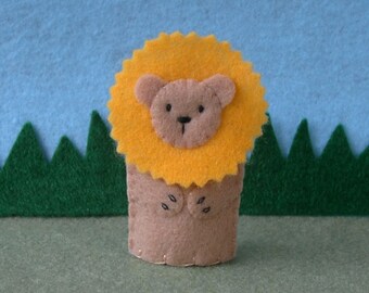 Golden Maned Lion Finger Puppet - Lion Puppet - Felt Finger Puppet Lion - Felt Animal Puppet Zoo Safari Play Toy