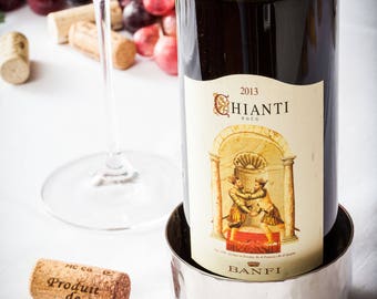Wine bottle coaster