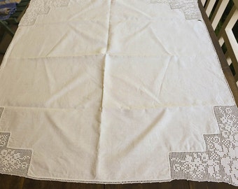 White Lace Tablecloth, Vintage Tablecloth 35" by 35", Table Topper