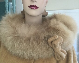 Vtg Classic 60s wool Lilli Ann coat, tan brown, fox fur collar M