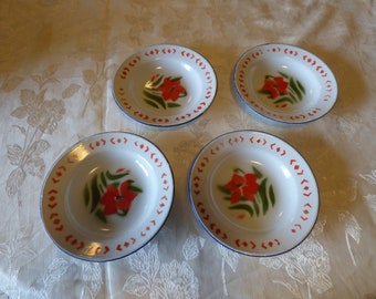 Set of 4 vintage enamelware Shallow Bowl plates 7" Ecuador Hand Painted