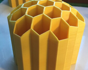 Dome Honeycomb Craft Organizer Knitting Crocheting Weaving Spinning PenHolder Spindle Holder Environmentally Friendly
