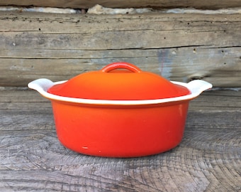 Vintage Orange Descoware Belgium 1 1/2 Qt. Dutch Oven