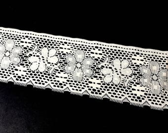 Pretty Piece of Wide Vintage Ivory Colored Trim with Floral Motif