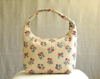 Lunch Bag, Fabric Lunch Tote, Insulated Lunch Bag, Lunch Bag for Women, Work Lunch Bag, Small Red Flower in Beige