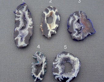 Beautiful Colorful Edged Raw Agate Druzy -- Perfect for Wire Wrapping -- YoU ChooSe- (RK7B9a-02)
