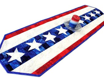 Patriotic Table Runner Quilt, Red, White and Blue Quilt, 4th of July, Independence Day Quilted Runner, Quiltsy Handmade Patchwork Quilt
