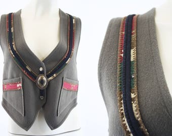 Coloratura / Woman's Vintage Wool Vest / Western / Concho / Retro Top