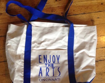Vintage Cincinnati Enjoy the Arts tote bag