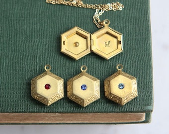 Bridesmaid Necklace, Bridesmaid gift, Locket Necklace, Personalized Locket Necklace, Custom Initial Locket Necklace, Personalized Jewelry