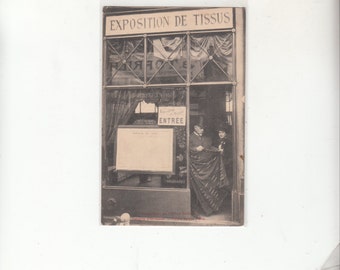 Magasin(Store) Paris Exposition De Tissus (Textiles) Circa 1910 Antique Postcard
