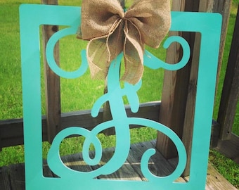 Vine initial in square frame