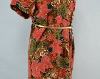 C1960’s Dress With Leaf Print, 1960s Dress, 60’s Dress, 1960s Dress, Madmen Dress, Mod Dress, Vintage Dress, Dress, 60s Floral Print Dress