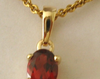 Genuine SOLID 9K 9ct YELLOW GOLD January Birthstone Garnet Pendant