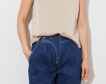 vintage silk top / short sleeve / tank top / Eileen Fisher / beige/ fits xs s/ light / soft