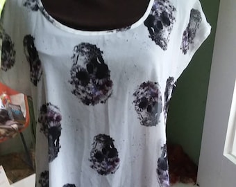 Hot Topic Day of the Dead tunic!