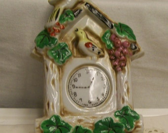 Vintage Coo Coo Clock Wall Pocket Mid Century Clock Planter Made in Japan Vintage Kitchen Wall Decor 8" Tall Hand Painted