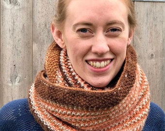 Cambria Cowl Knitting Pattern