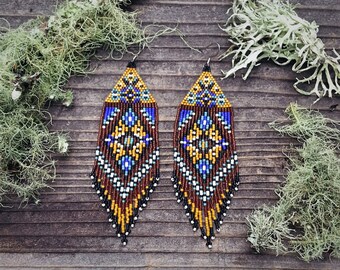 Bluegrass Baby..Beaded Fringe Earrings