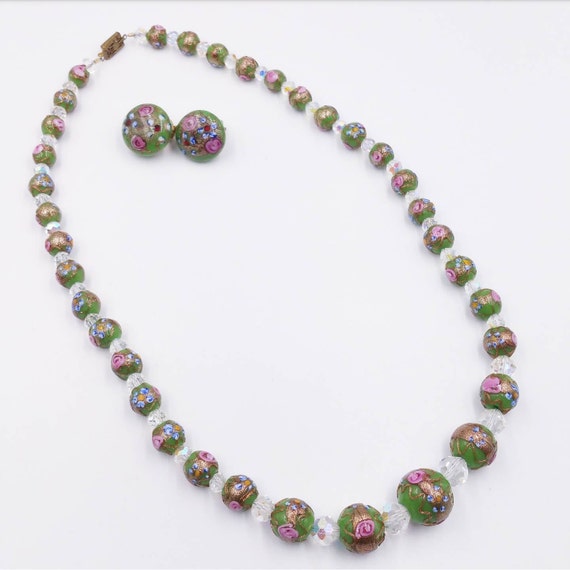 Vintage Glass Beads Wedding Cake Glass Beads Pink