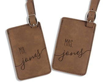 Mr and Mrs Luggage Tags - Personalized Luggage Tags - Wedding Gift - Engagement Gift - Leatherette Bag Tag - Custom Gift