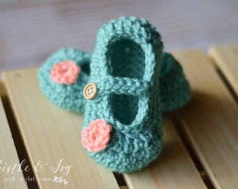 CROCHET PATTERN: Little Dot Baby Mary Janes pdf DOWNLOAD