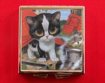 Pill Box Adorable Kitty by the Campfire from the Big Eye Collection by GIG Sad Eye Keane Style Kitsch Cat Unique Camping
