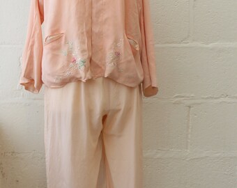 Vintage 1920's Light Pink Lounging Set // Silk Floral Embroidery