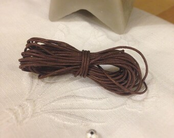 Waxed cotton cord scorched earth