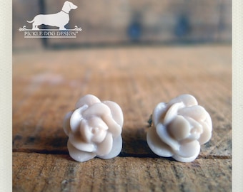 DOLLAR DEAL! Ivory Bride. Rosebud Post Earrings -- (Shabby Chic, Flower Earrings, Bridal Jewelry, Feminine, Roses, Romantic Gift Under 5)