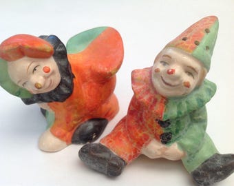 Vintage clown salt & pepper shakers made in Japan interactive - too adorable !