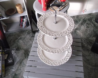 China Cake Stand 3 tier in perfrated Designed