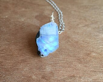Crystal Necklace - Moonstone Necklace Silver - Rainbow Moonstone Necklace -Moonstone Jewelry - Raw Crystal Necklace - Raw Stone