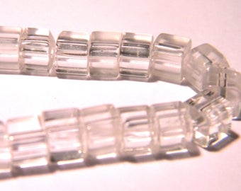50 beads - glass cube with 4 mm - crystal - clear - 5 PG290 way