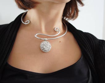 Necklace wire - still shiny.