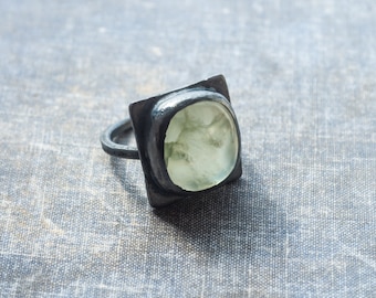 prehnite ring, sterling silver, square ring, statement ring, oxidized silver, large silver ring, gemstone ring, green ring