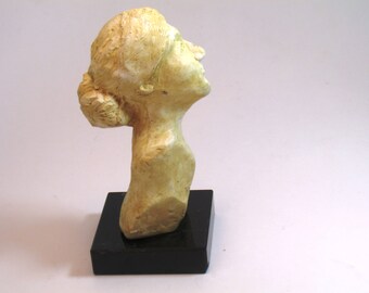 Virginia Woolf in the Bloomsbury years - hydrocal plaster antique finish