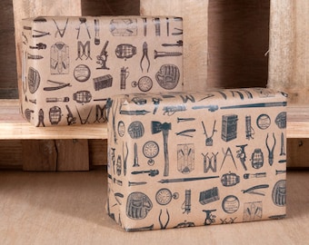 Manly Wrapping Paper / 12 Sheets