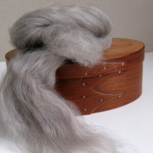 Ecru/Undyed/Natural Swirl BFL / Silk wool roving blend (combed top), spinning fiber - 8 ounces