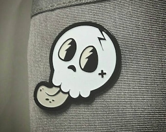 Enamel pins - Skull Pin - Glow in the dark