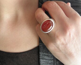 Big carnelian silver ring, carnelian statement ring, carnelian coat ring, carnelian seal ring
