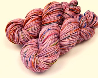 Hand Dyed Yarn - Worsted Weight 100% Superwash Merino Wool - Potluck Speckled Rose - Worsted Knitting Yarn, Pink Multicolor Speckles