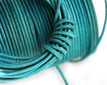 1.5mm Round Natural Leather cord - Teal, Dark Turquoise Green - 10 feet, LC014