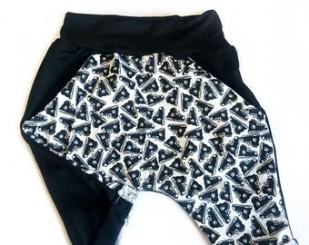 Chucks Harem Shorts w/ Pockets | harem shorts, shorts, kids shorts, boys shorts, hipster shorts, summer, harems, joggers, kids joggers