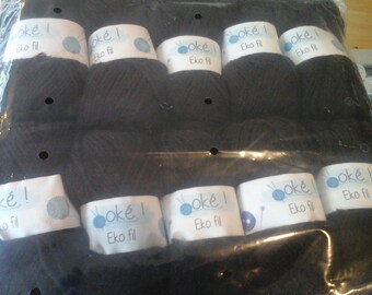 10 BALLS OF YARN