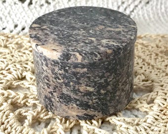 Small Round Natural Stone Lidded Pot - For All Sorts of Trinkets and Treasures - Cufflinks Studs Tie Pins Rings Storage Or As A Gift Box