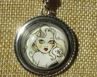 pin up necklace
