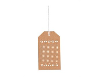Cardboard labels kraft, 24 pieces, embroidery